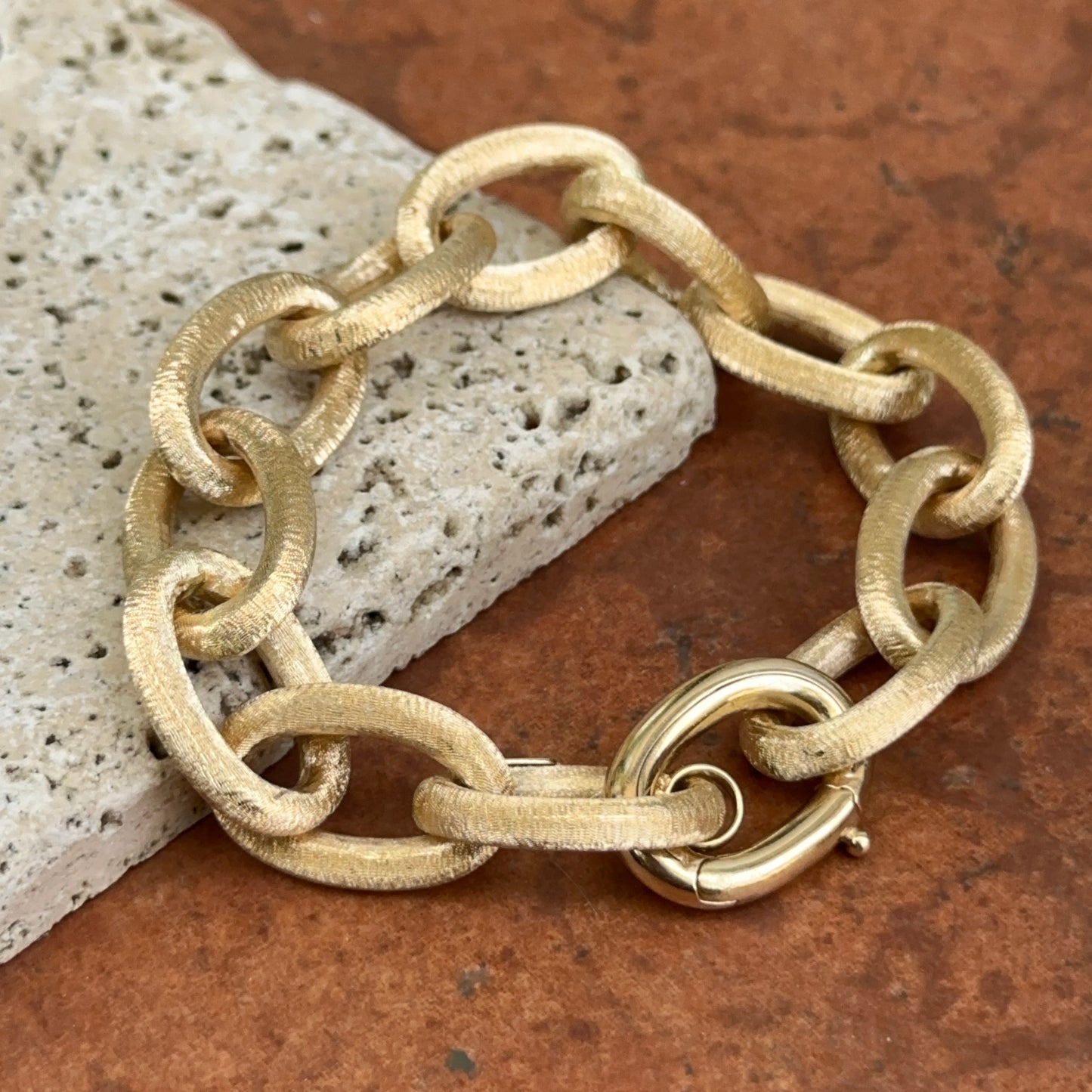 Estate 14KT Yellow Gold Matte Oval 14mm Link Chain Bracelet