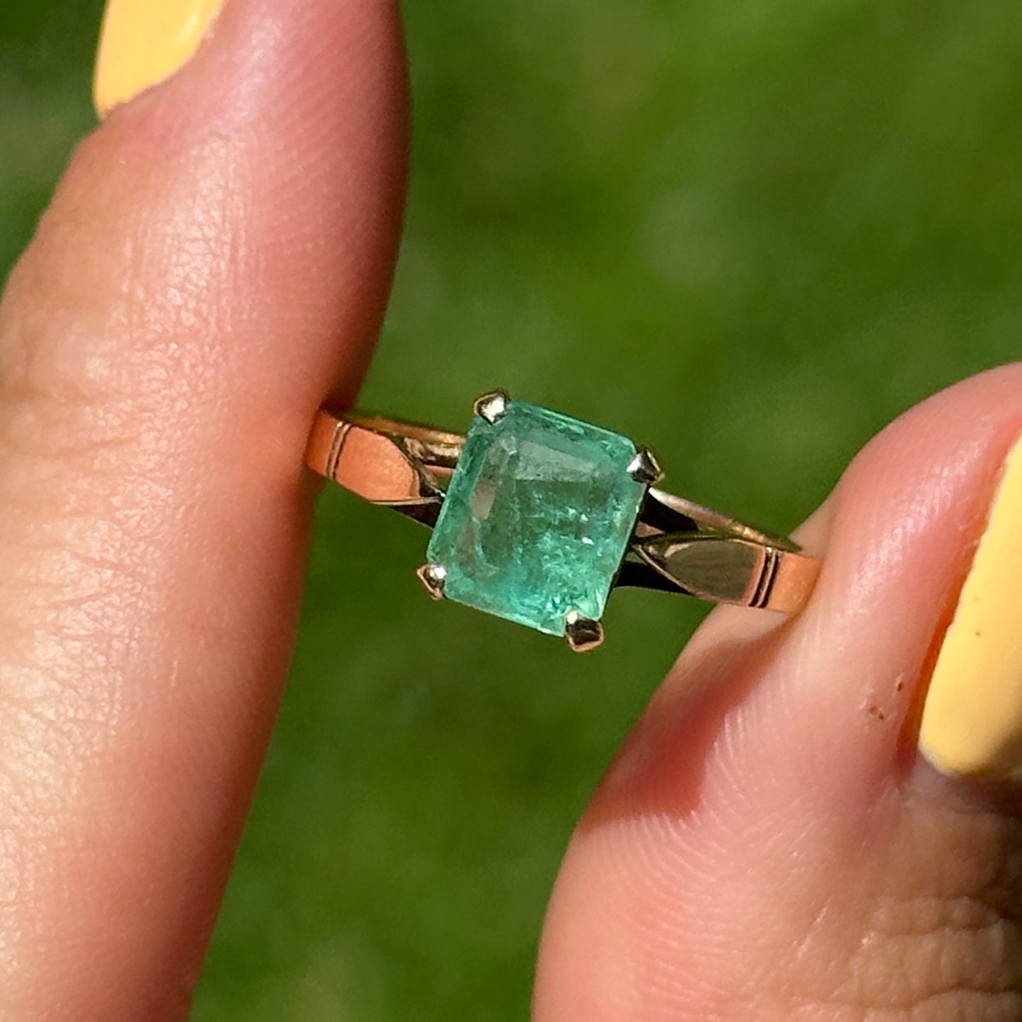 Estate 14KT Yellow Gold Emerald-Cut Emerald Ring