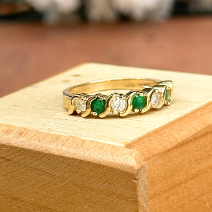 Estate 14KT Yellow Gold S Link Emerald + Diamond Band Ring