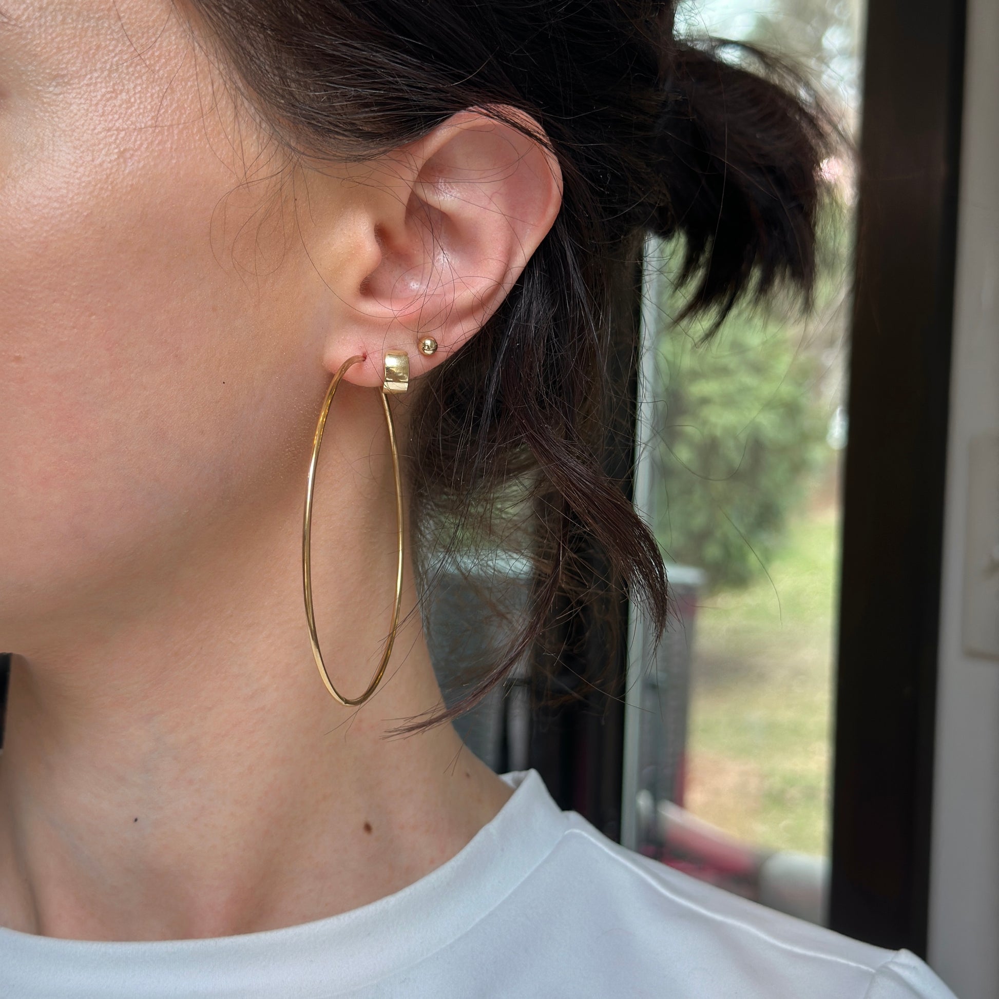 Sold 14KT Yellow Gold 1.25mm Thin Tube Endless Round Hoop Earrings Large - LSJ