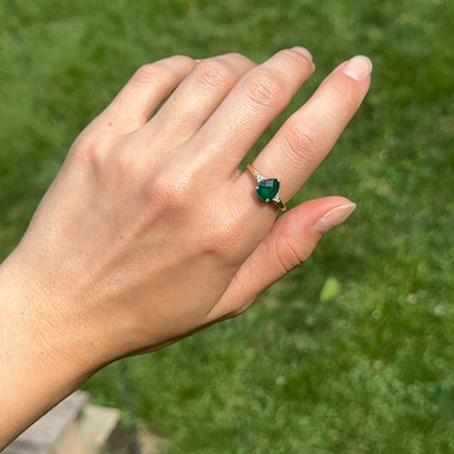 Estate 10KT Yellow Gold Pear Checkerboard Emerald + Diamond Ring