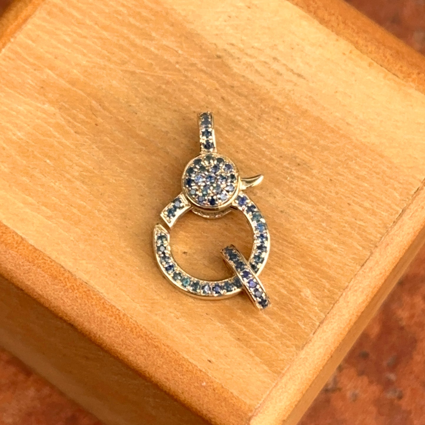 14KT Yellow Gold Blue Sapphire Pendant with Hinged Opening