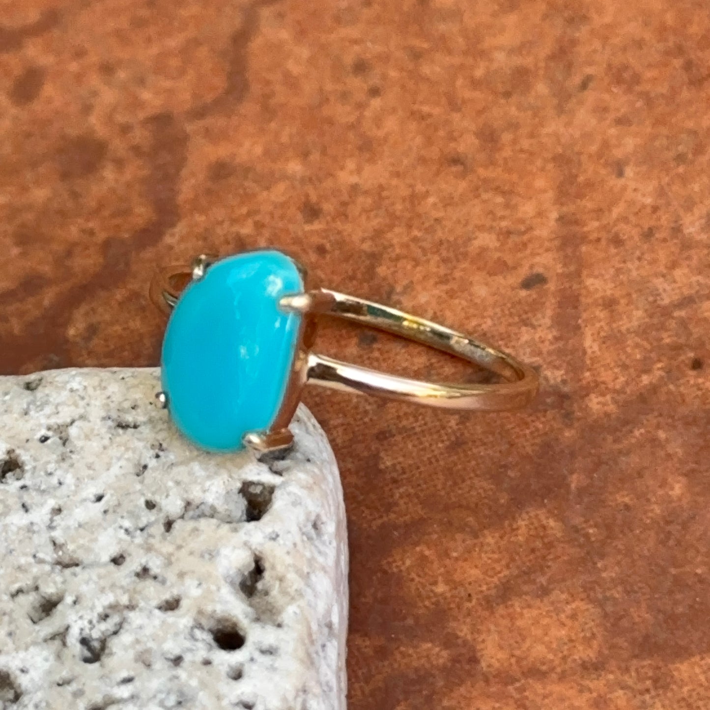 14KT Yellow Gold Abstract Cut Turquoise Solitaire Ring