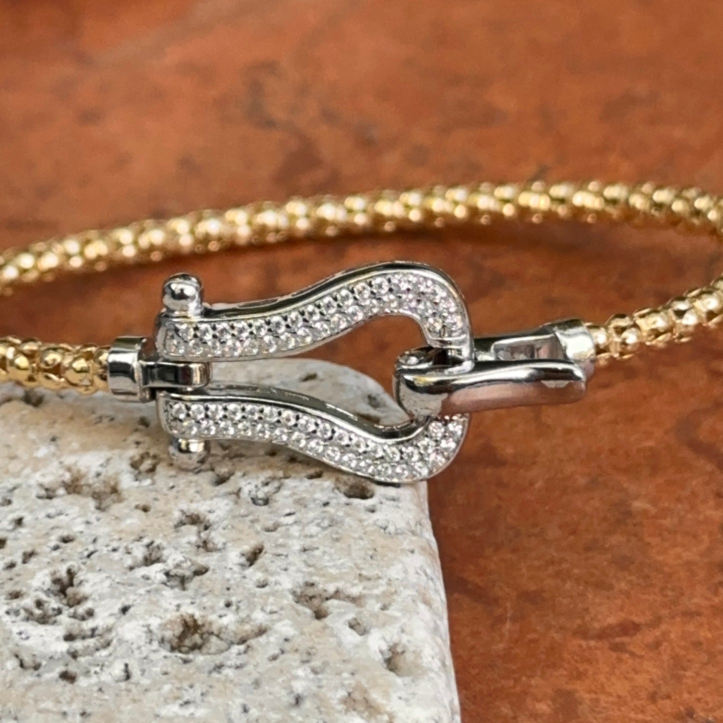 Gold-Plated Popcorn Mesh Diamond Horse Bit Bracelet