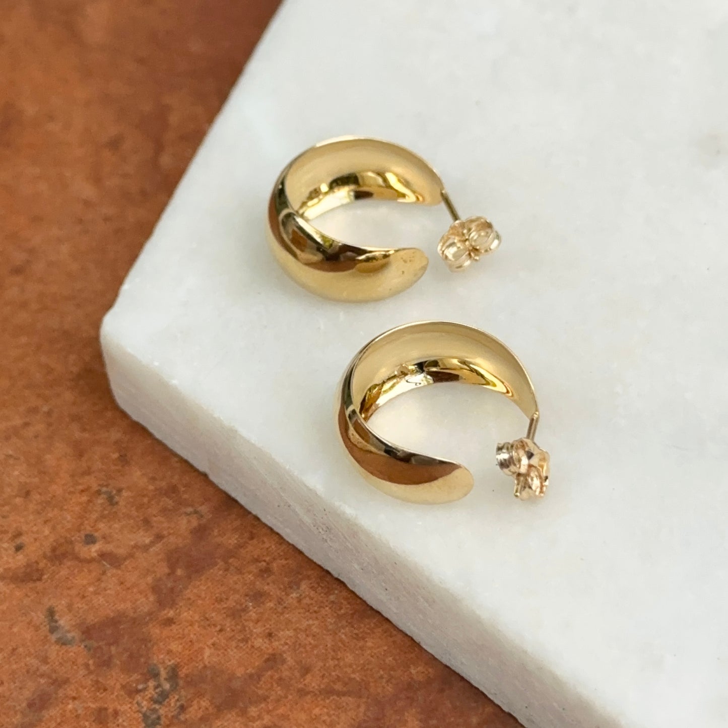 14KT Yellow Gold Tapered Round C-Hoop Post Earrings
