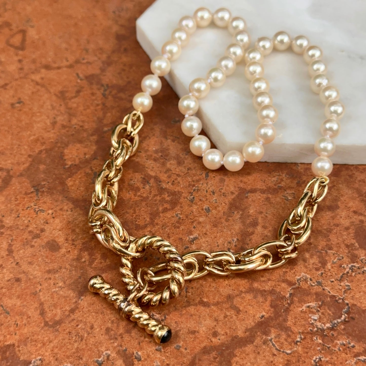 14KT Yellow Gold Pearl Necklace with Toggle Clasp