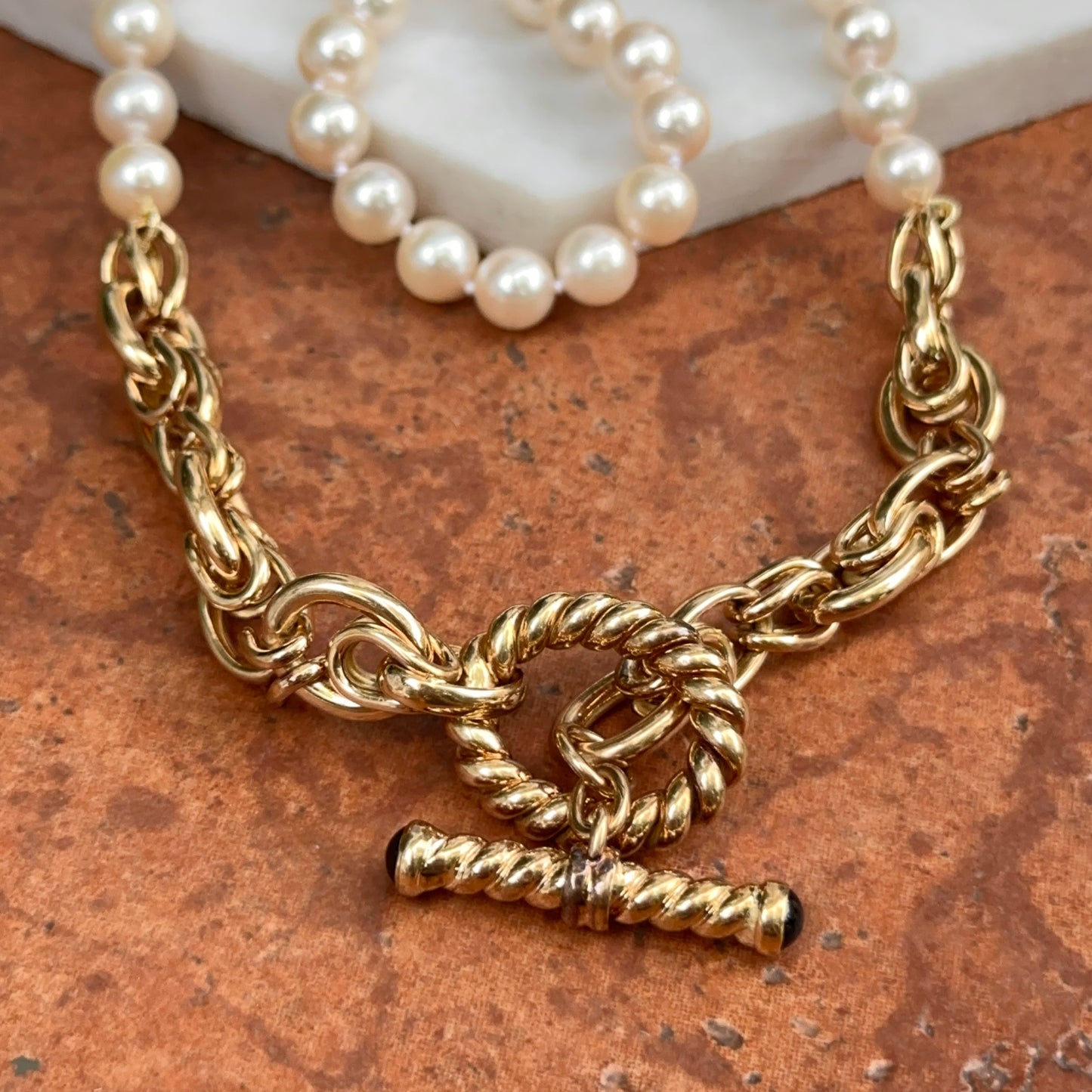14KT Yellow Gold Pearl Necklace with Toggle Clasp