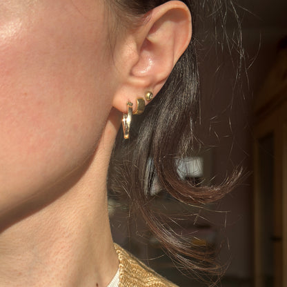 Estate 14KT Yellow Gold Shiny Wavy Hoop Earrings