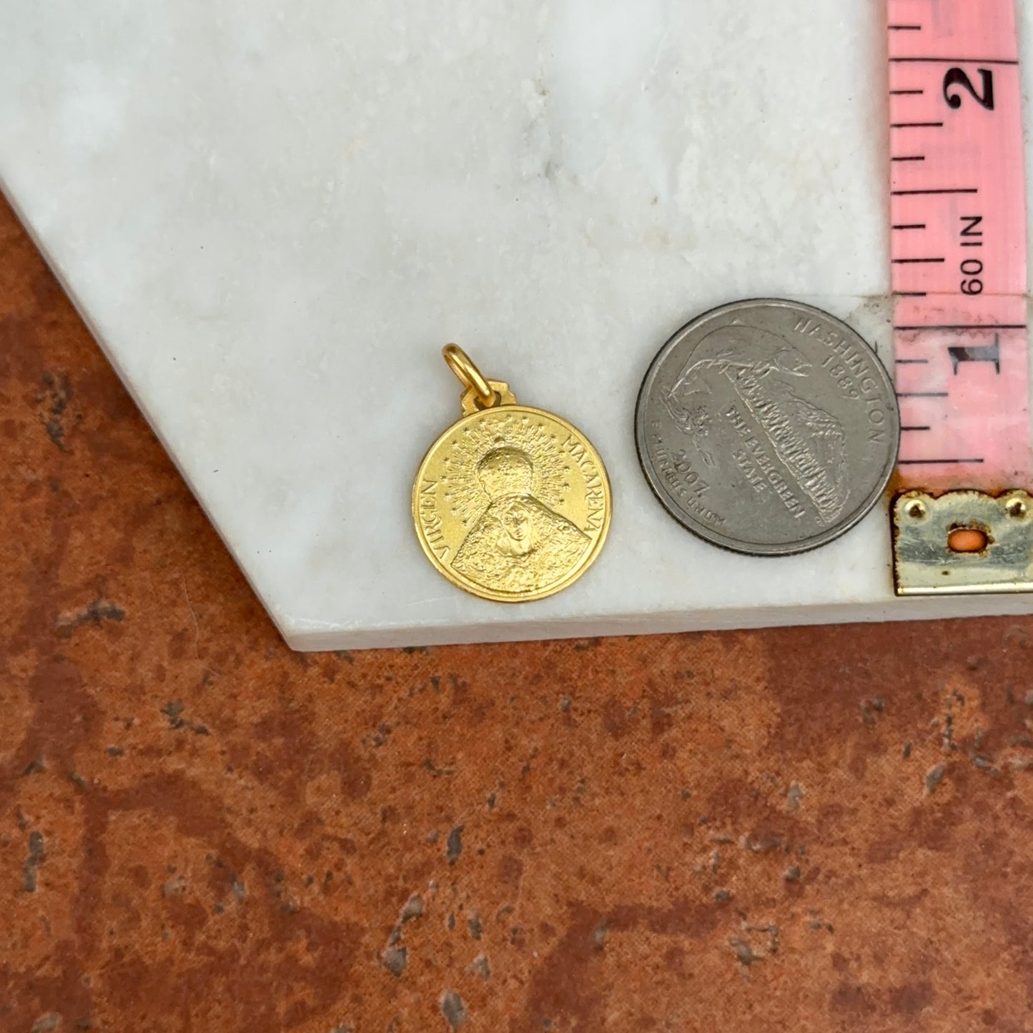 14KT Yellow Gold Virgin of Hope of Macarena Matte Round Medal Pendant 18mm