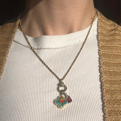 14KT Yellow Gold Blue Sapphire Pendant with Hinged Opening