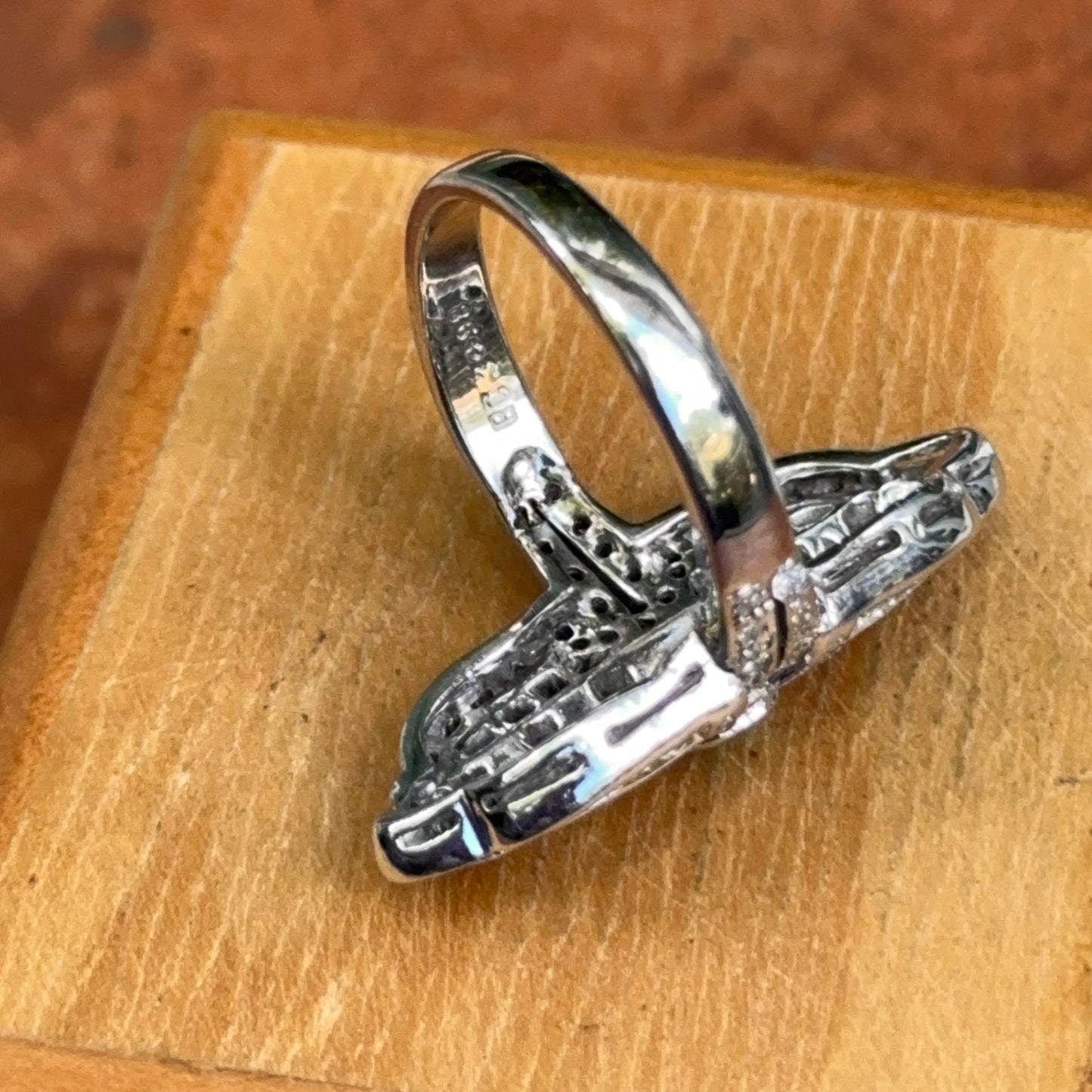 Estate 18KT White Gold Art Deco Emerald + Diamond Ring