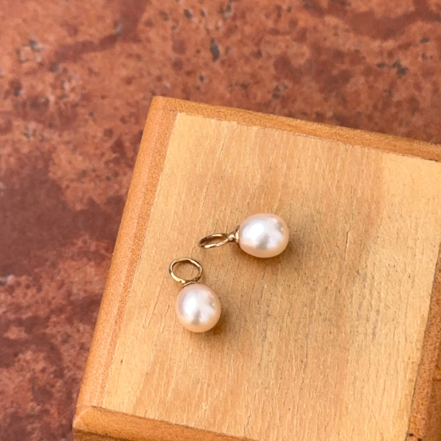 Estate 14KT Yellow Gold Mini Freshwater Pearl 8mm Earring Charms