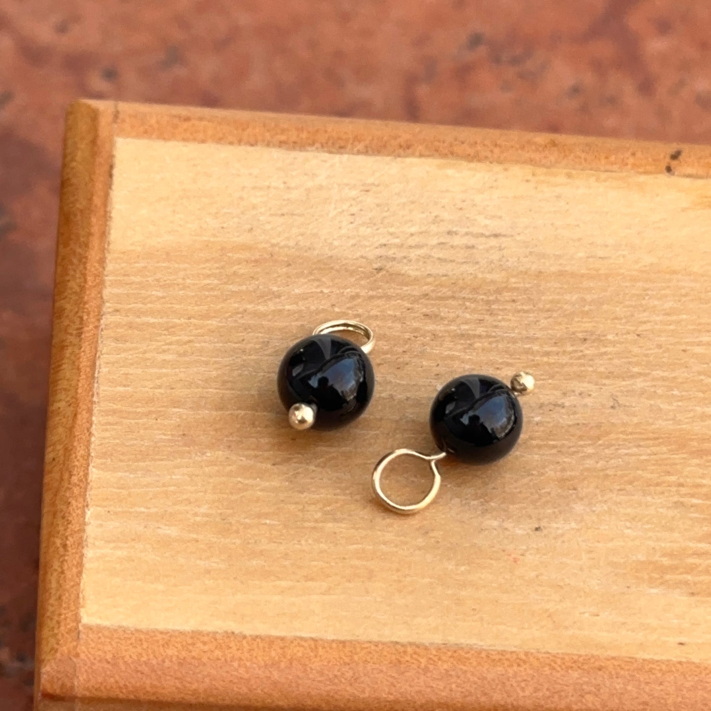 Estate 14KT Yellow Gold Black Onyx Round Ball Earring Charms 6mm