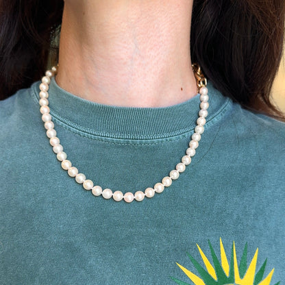 14KT Yellow Gold Pearl Necklace with Toggle Clasp