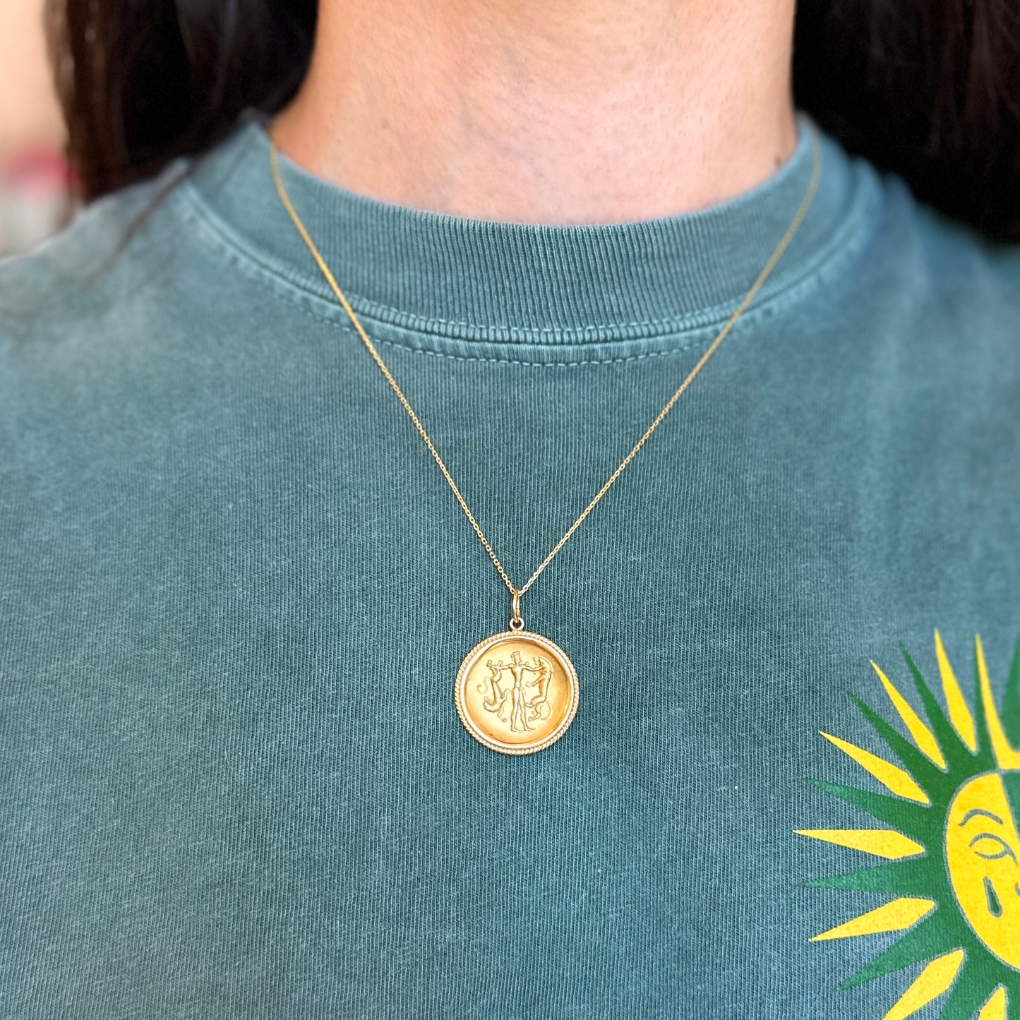 Estate 18KT Yellow Gold Byzantine Man with 2 Lions Concave Coin Pendant