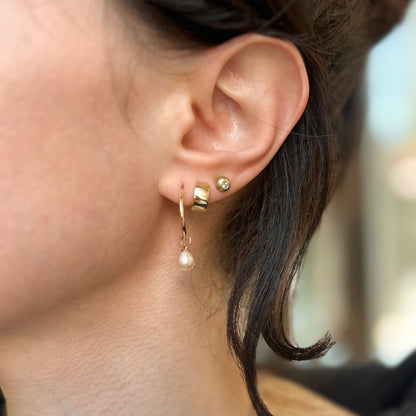 Estate 14KT Yellow Gold Mini Freshwater Pearl 8mm Earring Charms