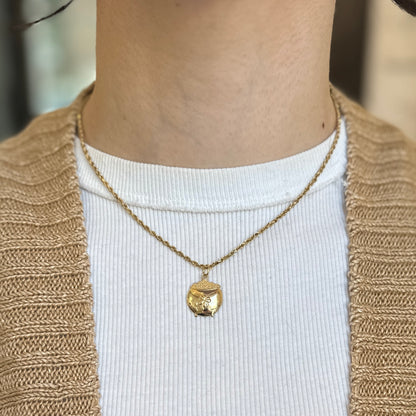 14KT Yellow Gold Detailed Pot of Gold with Clover Pendant Lucky Charm 064