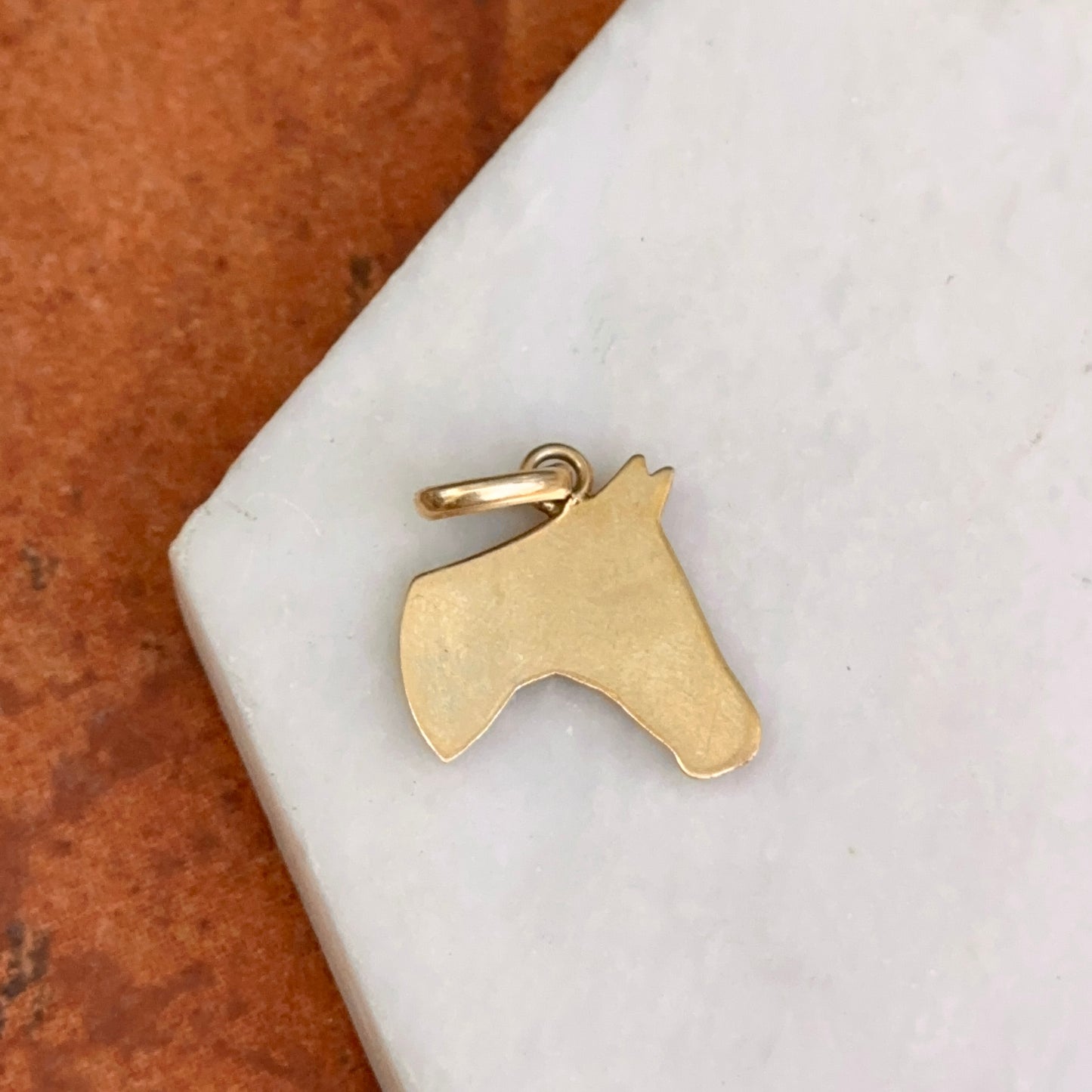 Estate 14KT Yellow Gold Tilted Horse Pendant Charm