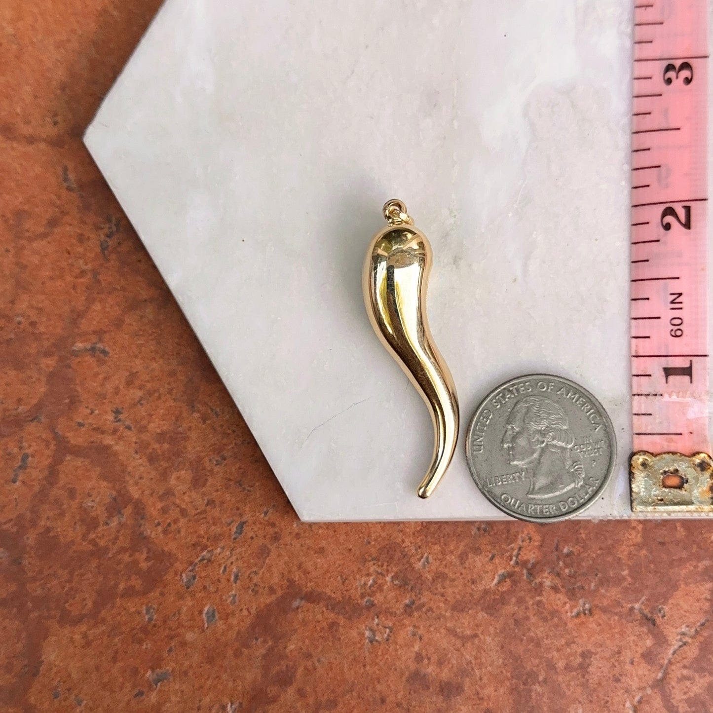 Estate 14KT Yellow Gold Corno Italian Horn Pendant 5mmn