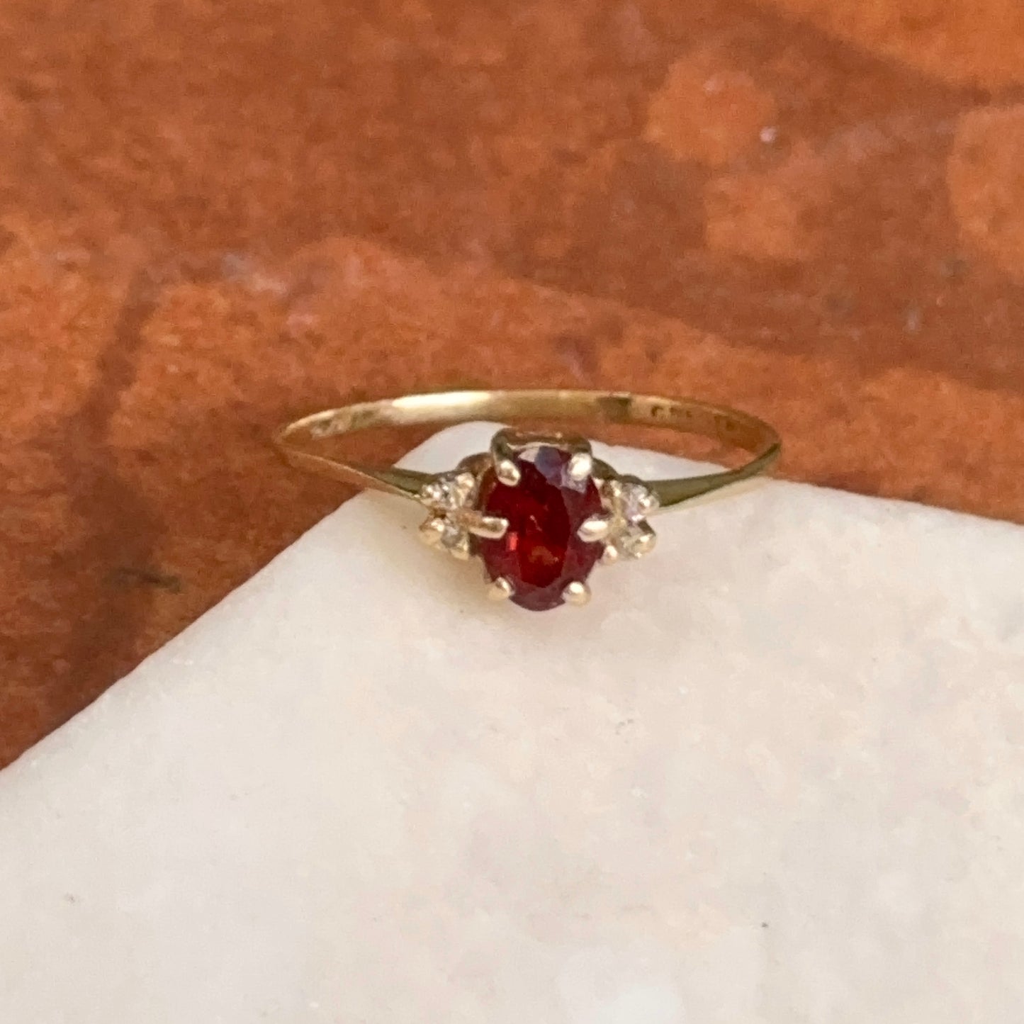 Estate 14KT Yellow Gold Oval .55 CT Garnet + Diamond Ring