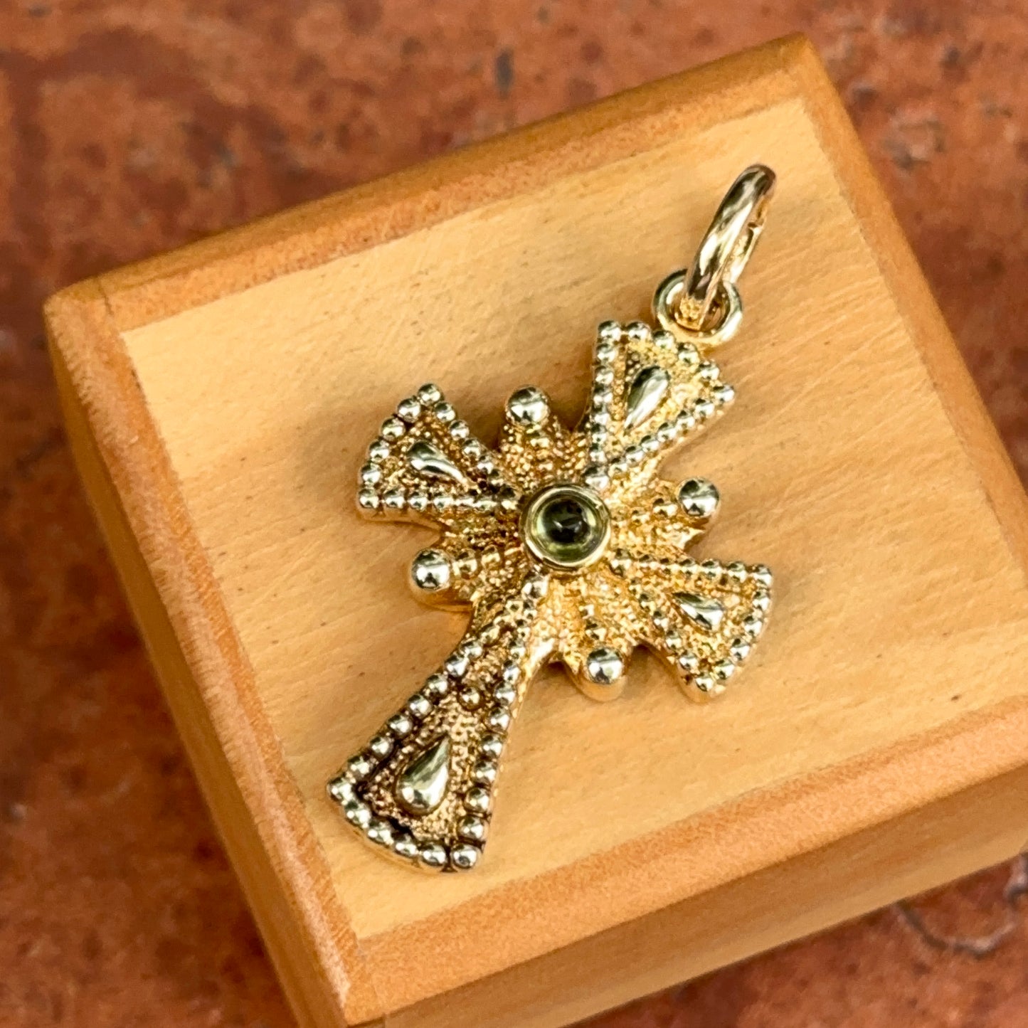 Estate 14KT Yellow Gold Cabochon Peridot Ornate Cross Pendant + Enhancer Bail