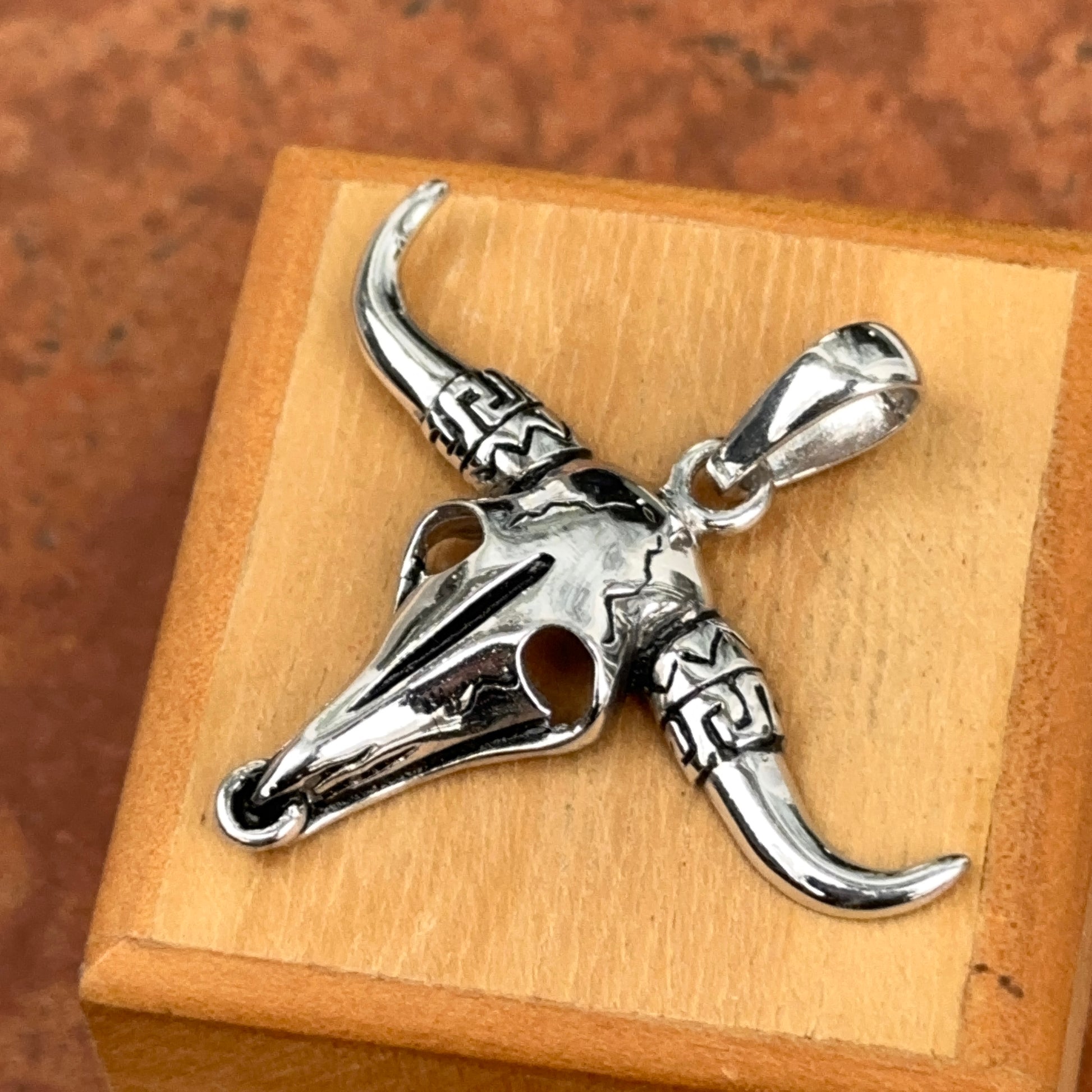 Sterling Silver Longhorn Bull Pendant - LSJ