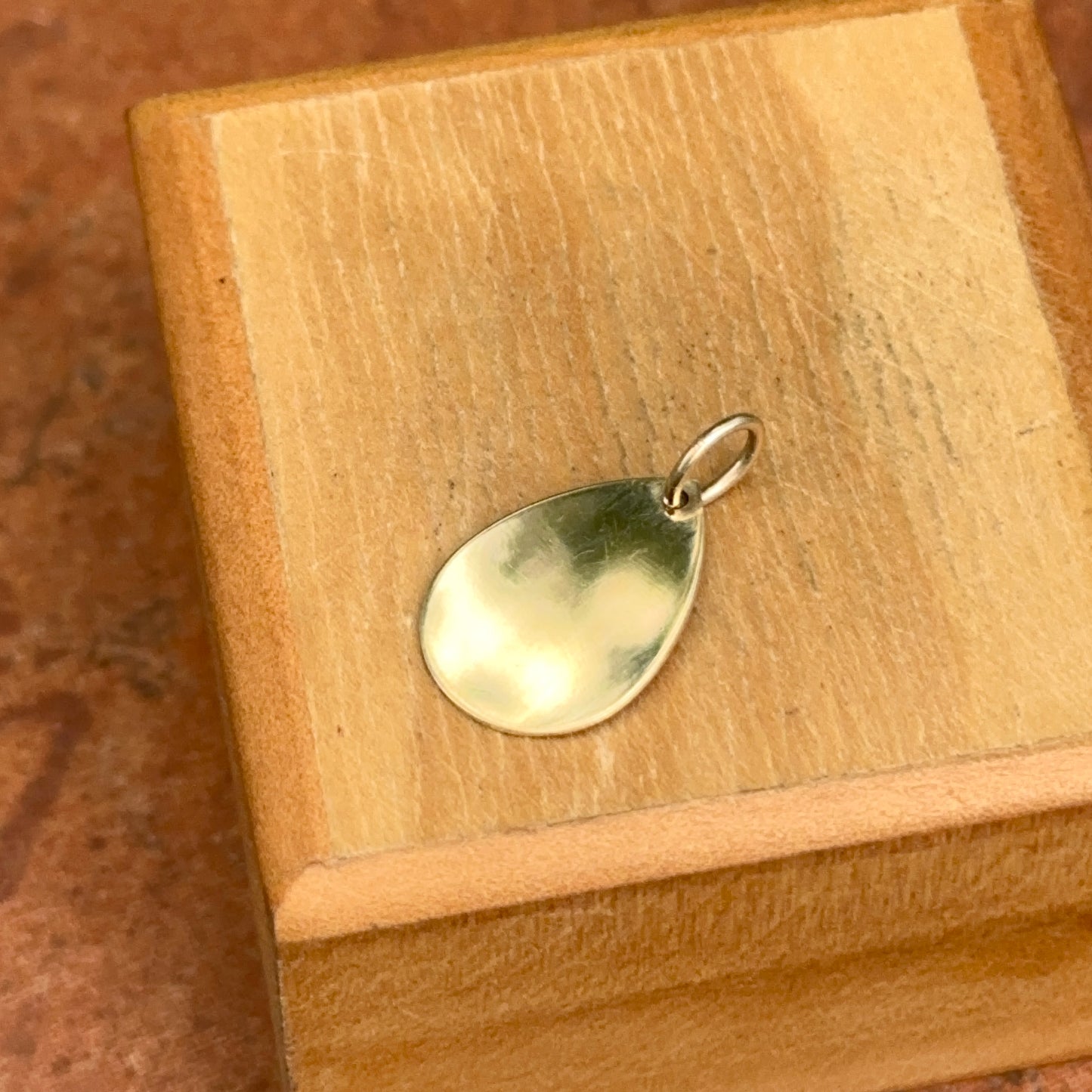 14KT Yellow Gold Teardrop Disc Pendant Charm