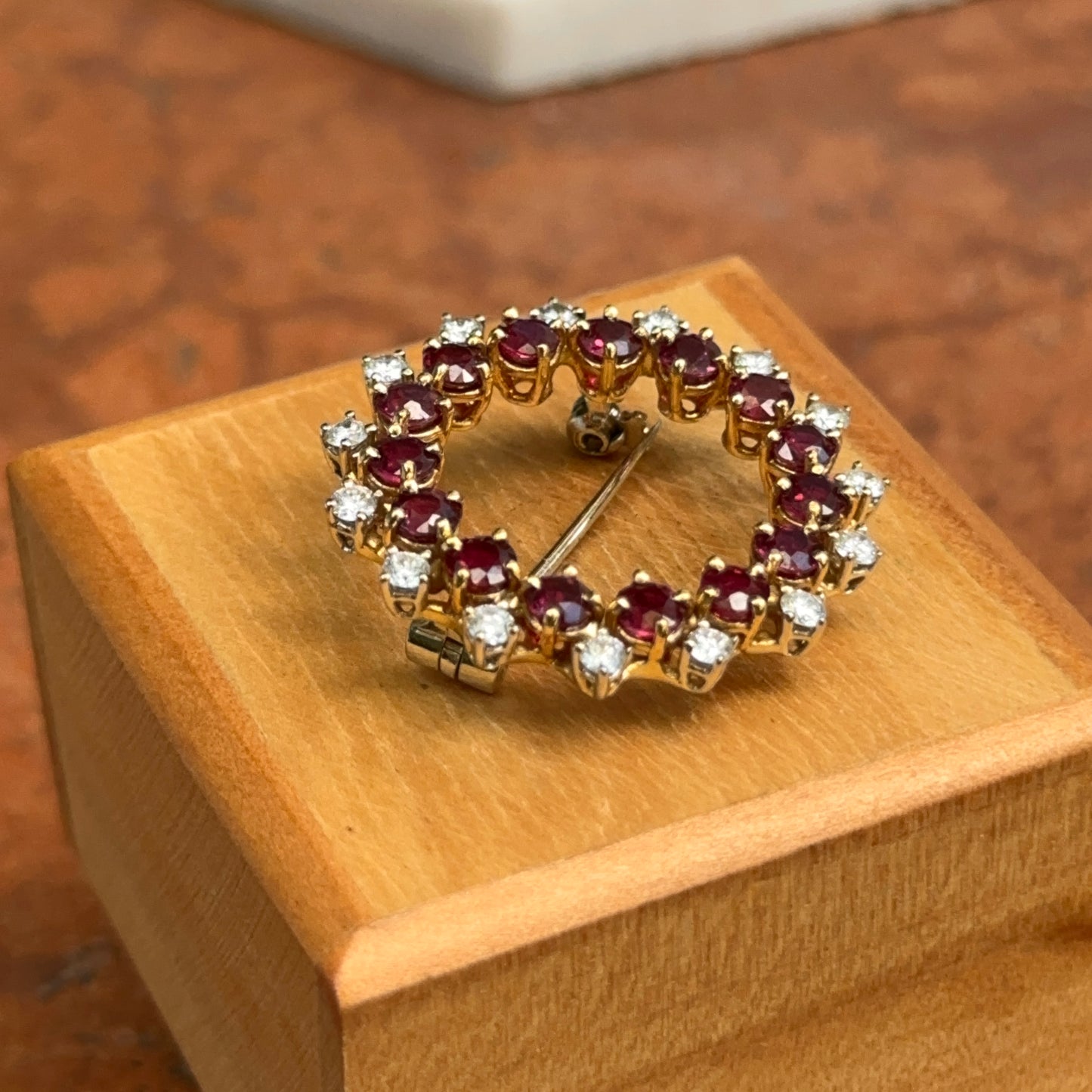 Estate 18KT Yellow Gold Round Ruby + Diamond Circle Brooch/Pin