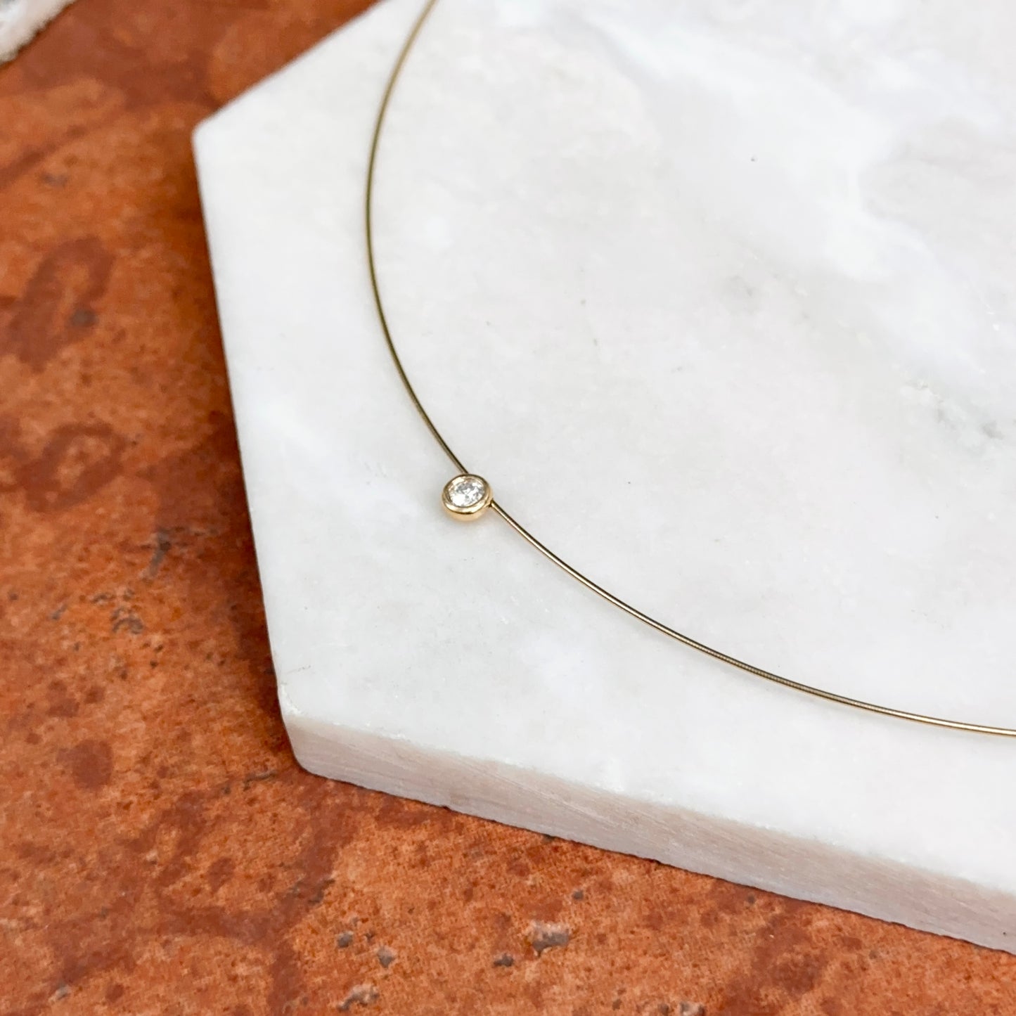 14KT Yellow Gold 1mm Wire Collar Diamond Necklace