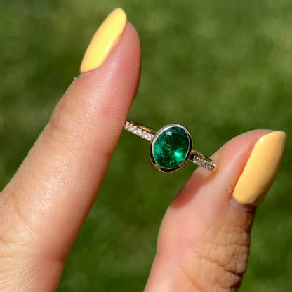 Estate 14KT Yellow Gold Bezel Oval Emerald + Diamond Band Ring