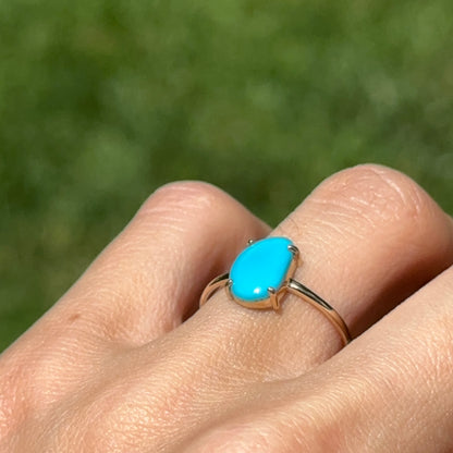 14KT Yellow Gold Abstract Cut Turquoise Solitaire Ring