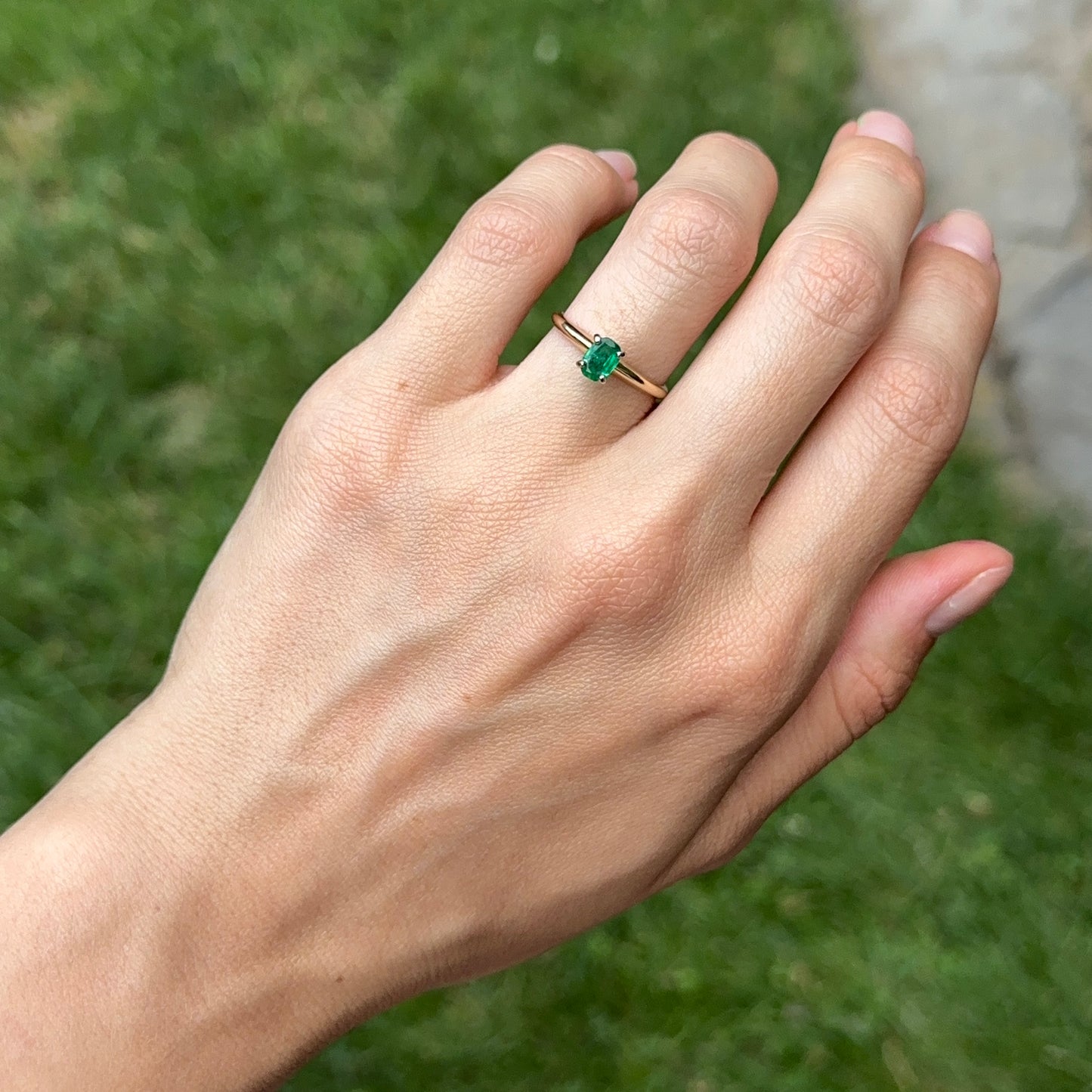 Estate 14KT Yellow Gold Oval Emerald Solitaire Ring