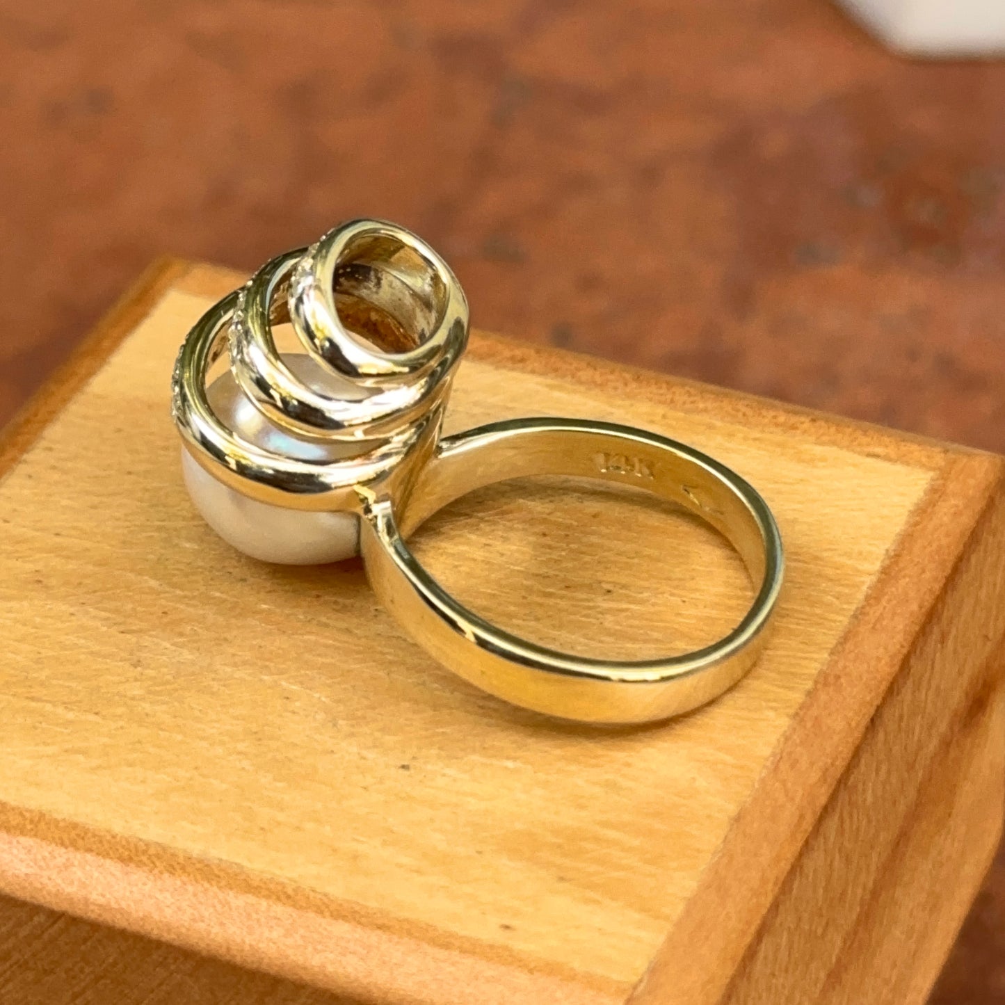 Estate 14KT Yellow Gold Near Round + Bead Set Diamond Ring