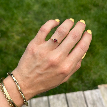 Estate 14KT Yellow Gold Oval .55 CT Garnet + Diamond Ring