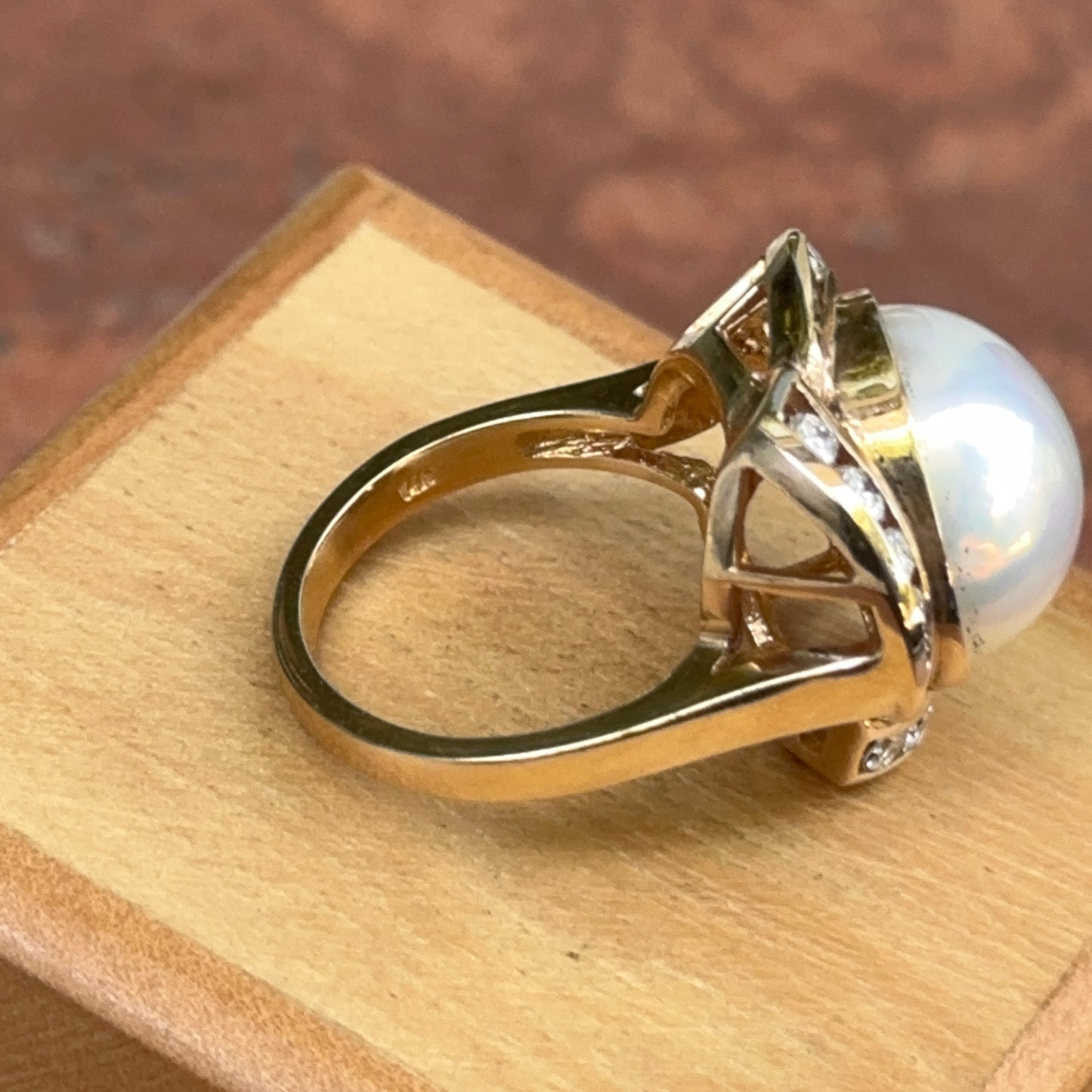 Estate 14KT Round Mabe Pearl + Channel Set Diamond Ring