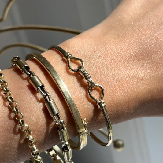14KT Yellow Gold Double Hook Bangle Bracelet