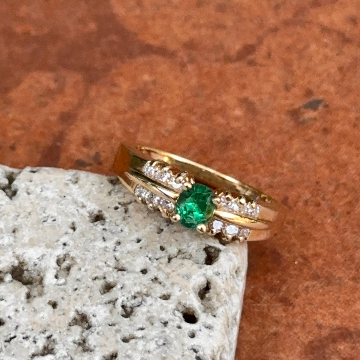 Estate 14KT Yellow Gold Oval Emerald + Round Diamond Ring