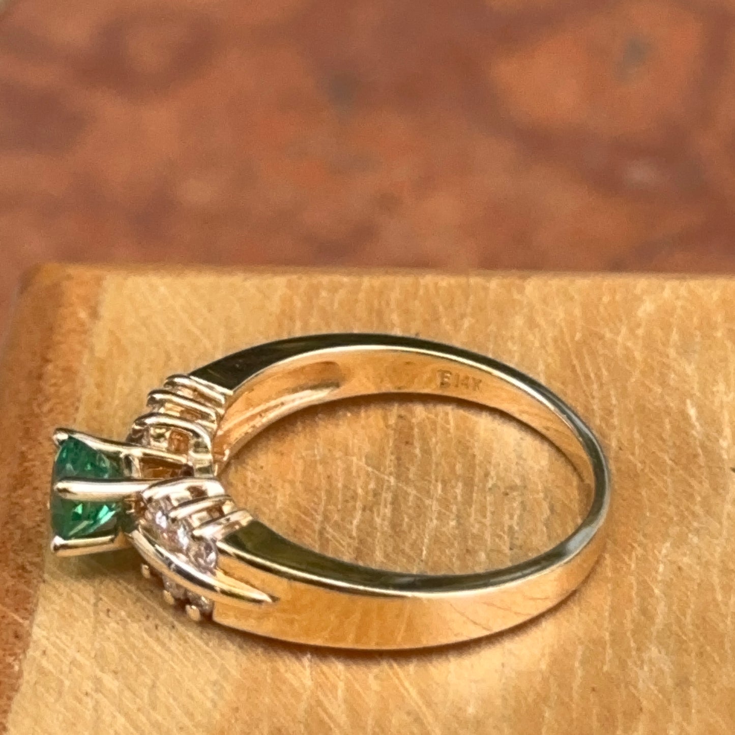 Estate 14KT Yellow Gold Oval Emerald + Round Diamond Ring