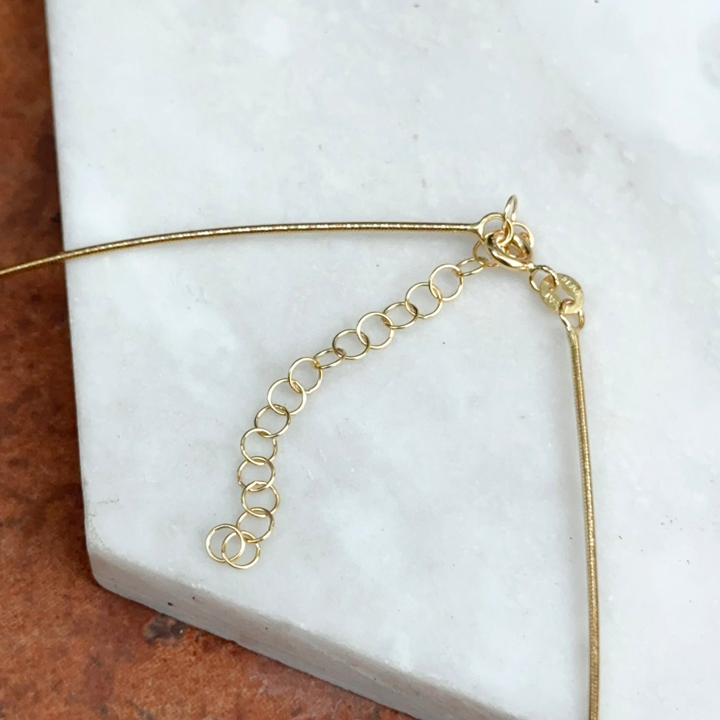 14KT Yellow Gold 1mm Sparkle Omega Wire Necklace