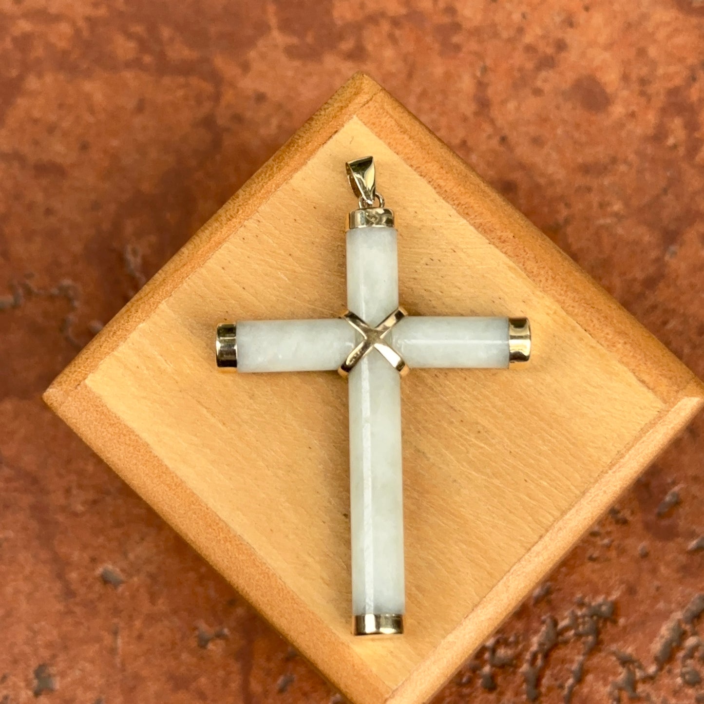 14KT Yellow Gold Jade Gemstone Detailed Cross Pendant Charm 40mm
