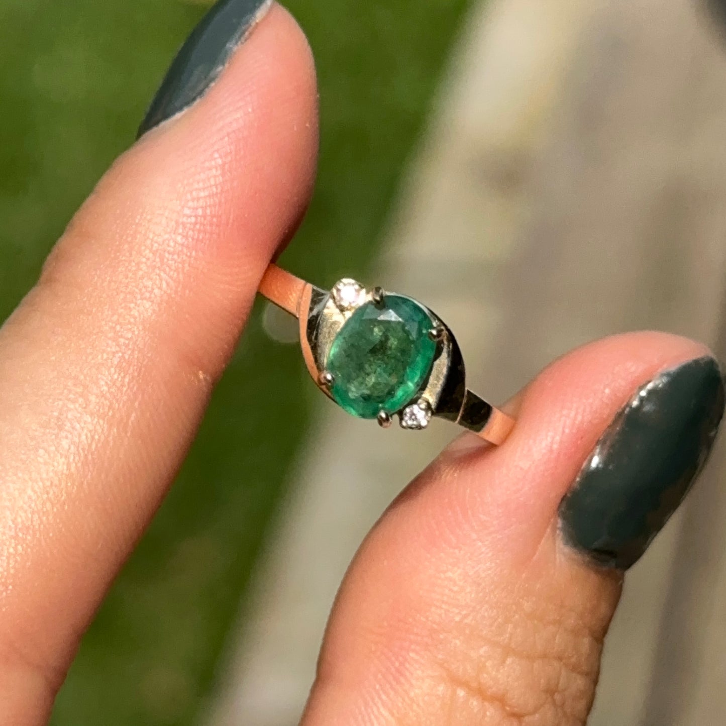 10KT Yellow Gold Oval Emerald + Round Diamond Abstract Ring