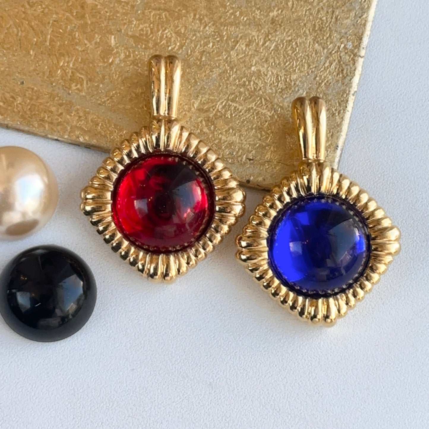 2 Yellow Gold-Plated Kenneth Jay lane Four Round Stones Interchangeable Pendants