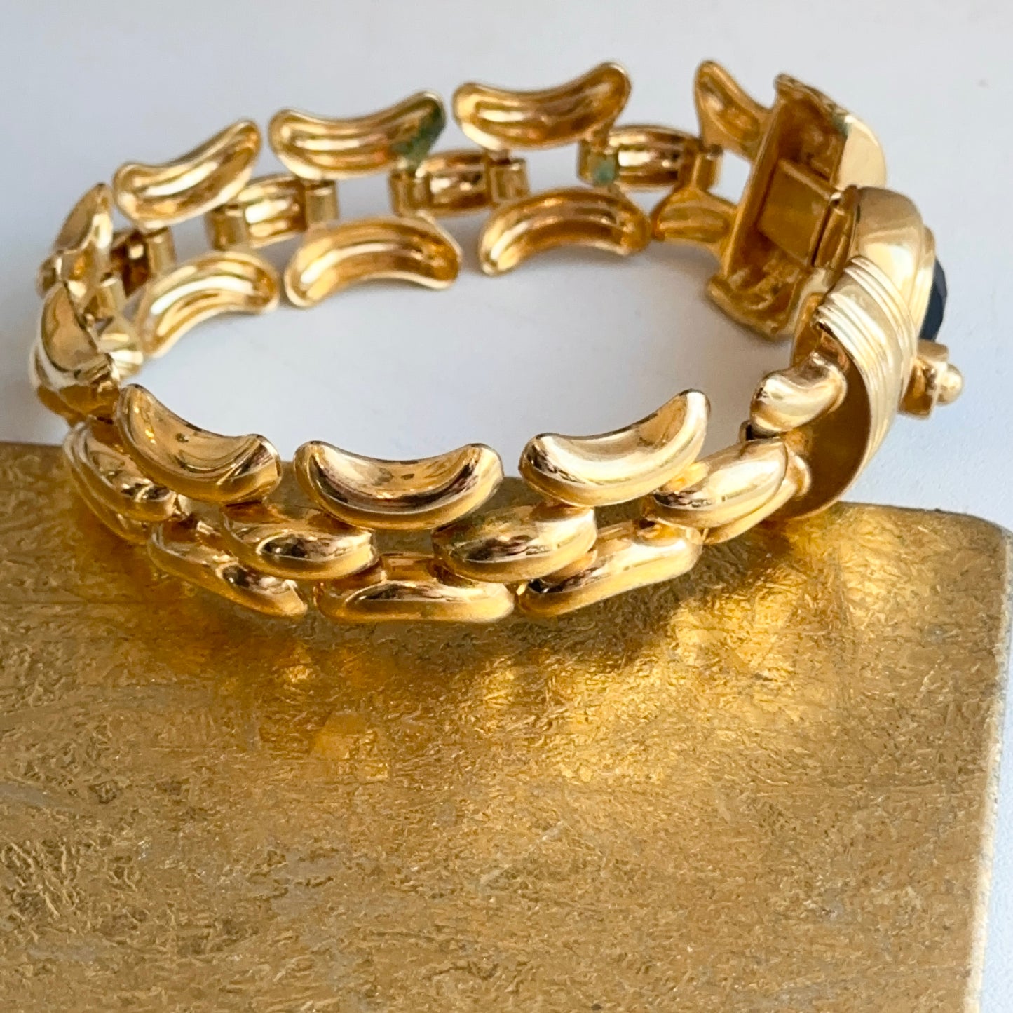 Yellow Gold-Plated Kenneth Jay Lane Wide Link Round Blue Stone Bracelet