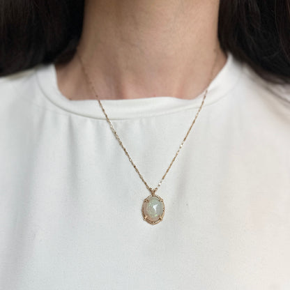 Estate 14KT Yellow Gold Oval Cabochon Opal Pendant