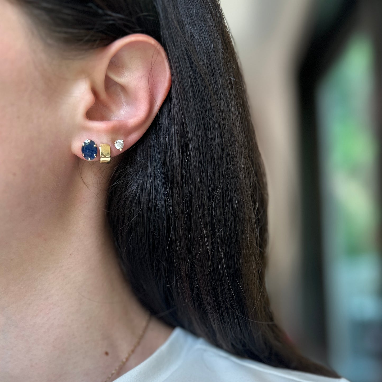 Estate 10KT Yellow Gold Oval 4.21 CT Blue Sapphire Stud Earrings