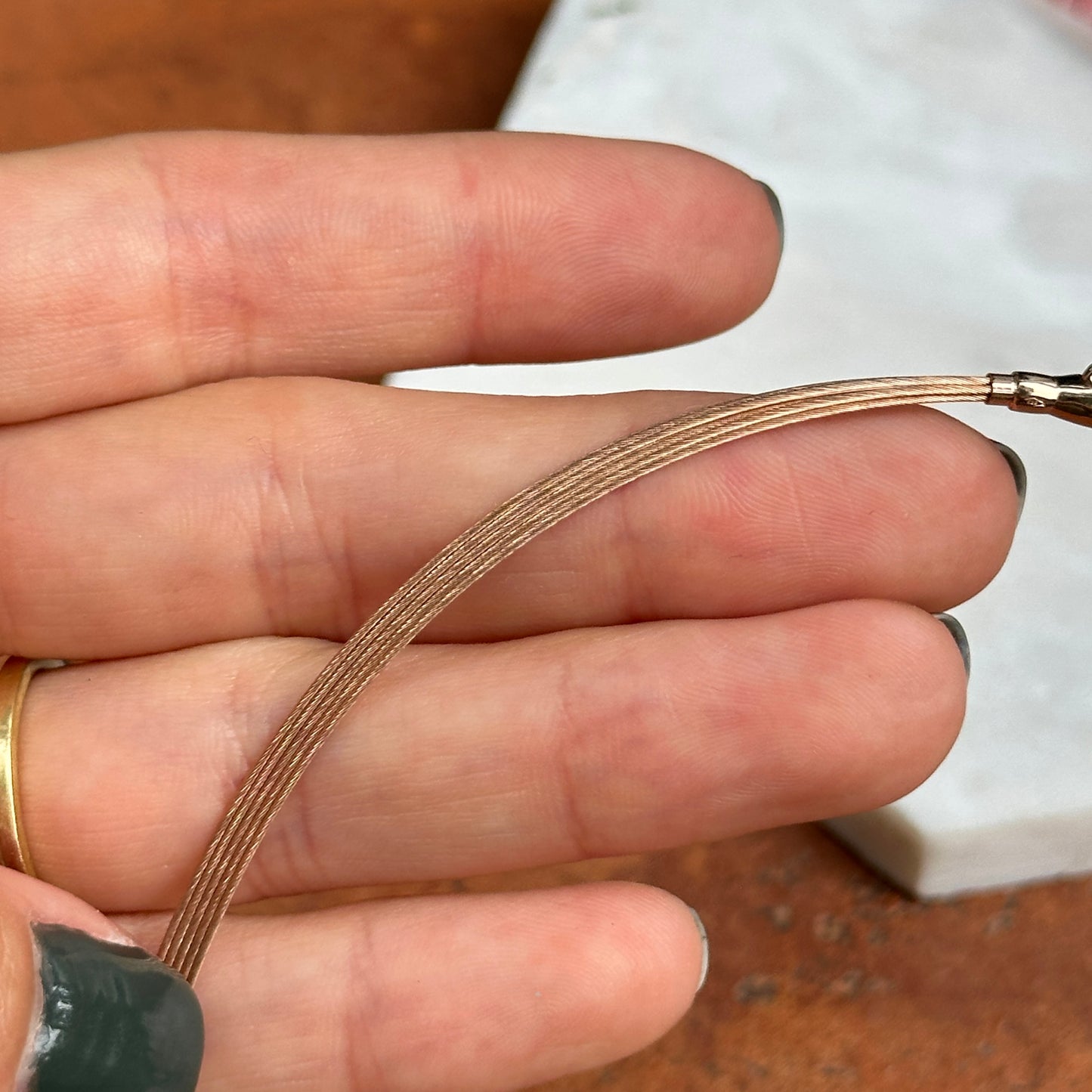 14KT Rose Gold 5-Strand Solid Cable Wire Collar Necklace 16"