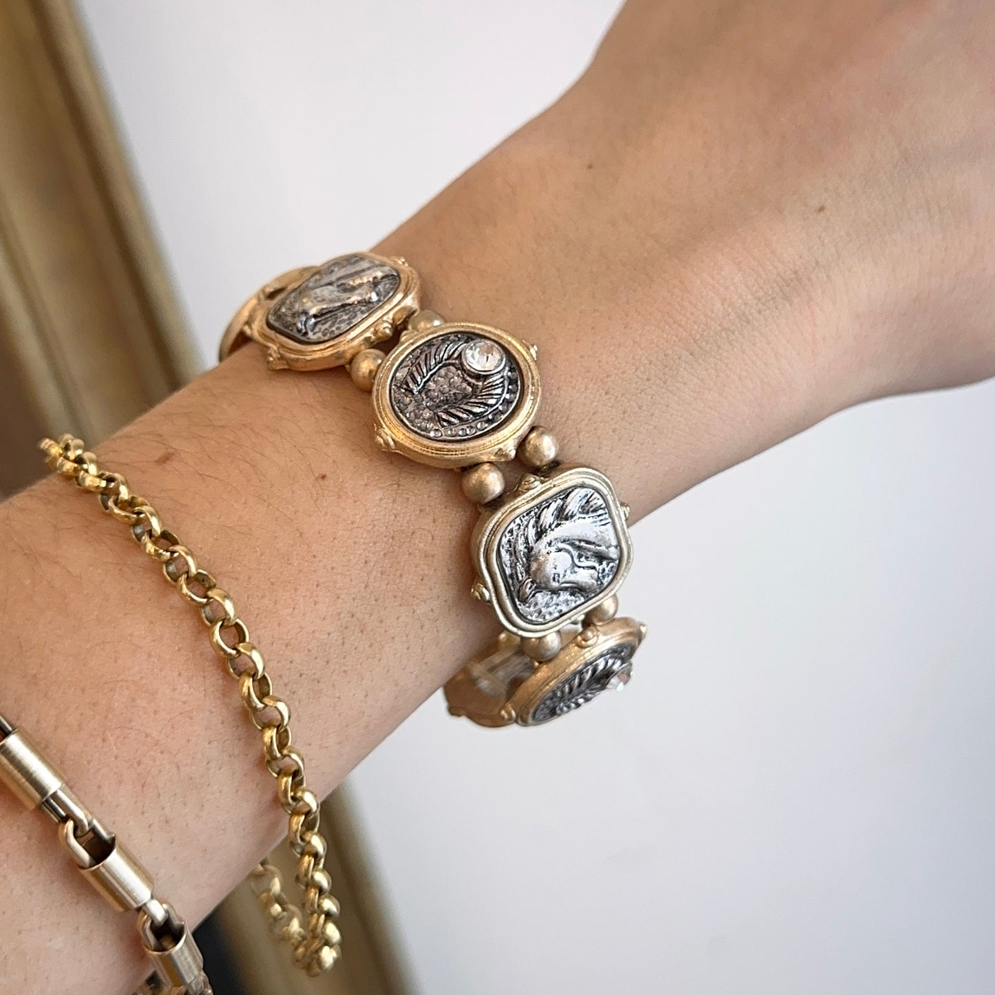 Estate Yellow Gold Tone Moveable Stretch Horse + Horseshoe Link Bracelet