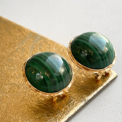 Estate 14KT Yellow Gold Round Cabochon Green Malachite Omega Earrings