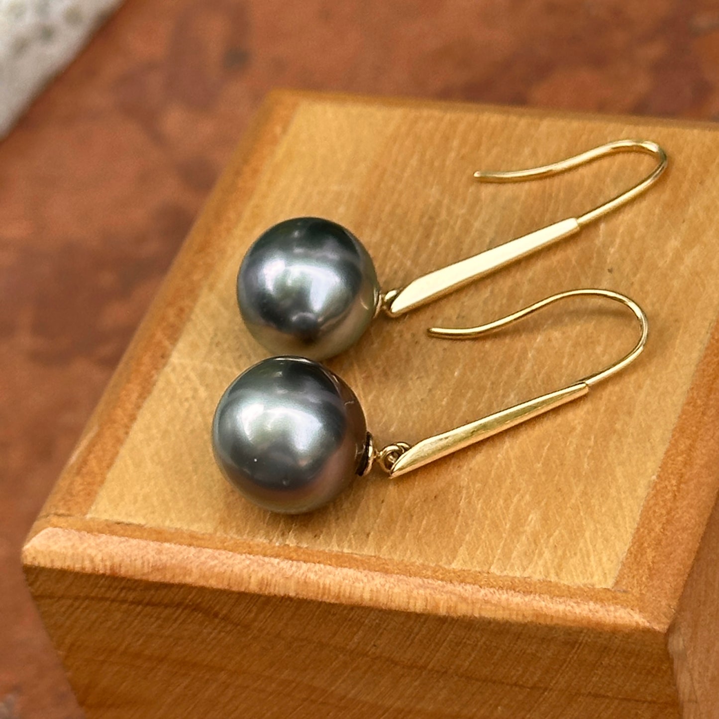 18KT Yellow Gold Black South Sea Pearl Wire Dangle Earrings