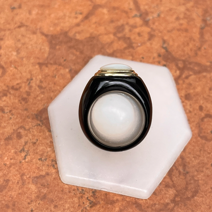 Estate 14KT Yellow Gold Black Onyx + Mother of Pearl Domed Ring